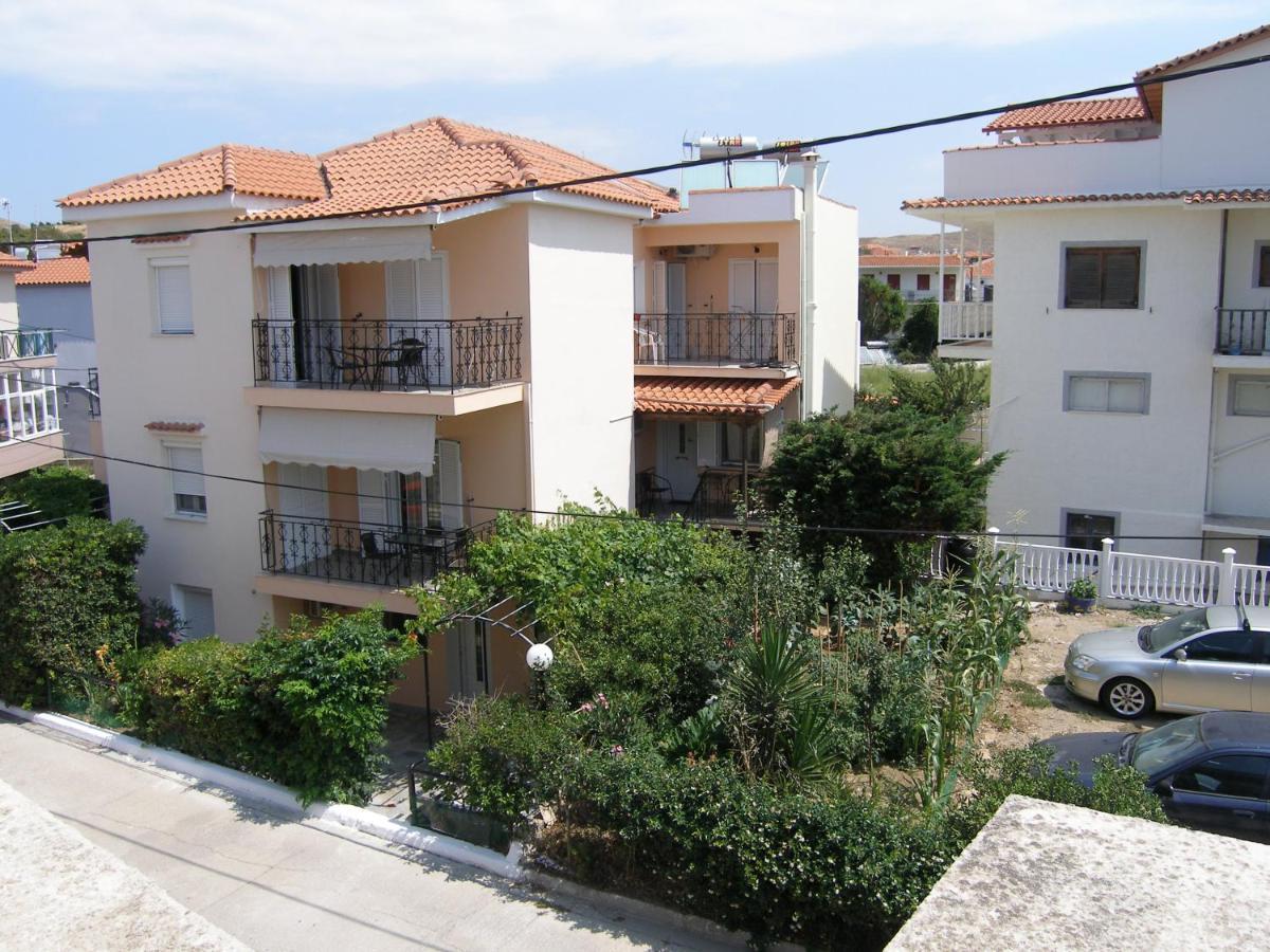 Efi Apartments ميرينا المظهر الخارجي الصورة